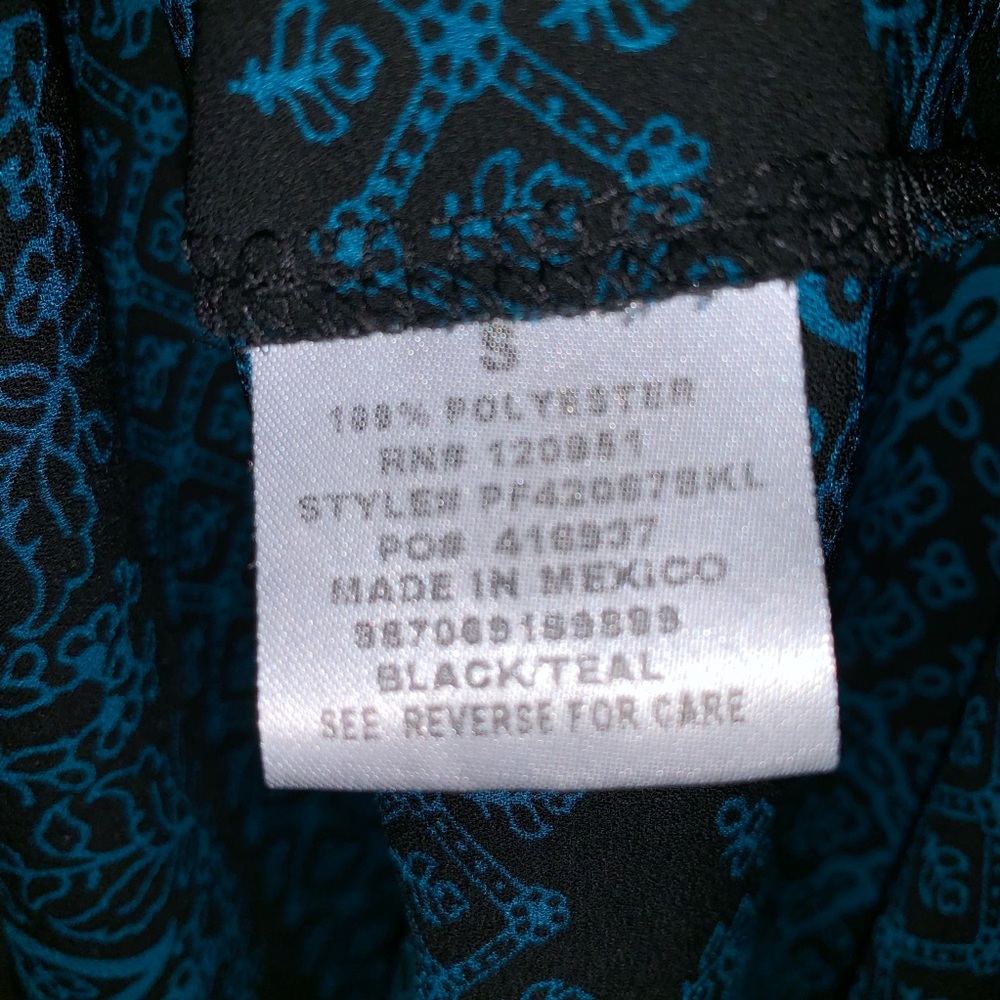 Pink Republic patterned top, Size Small - Picture 4 of 4